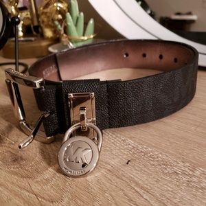 Michael kors belt